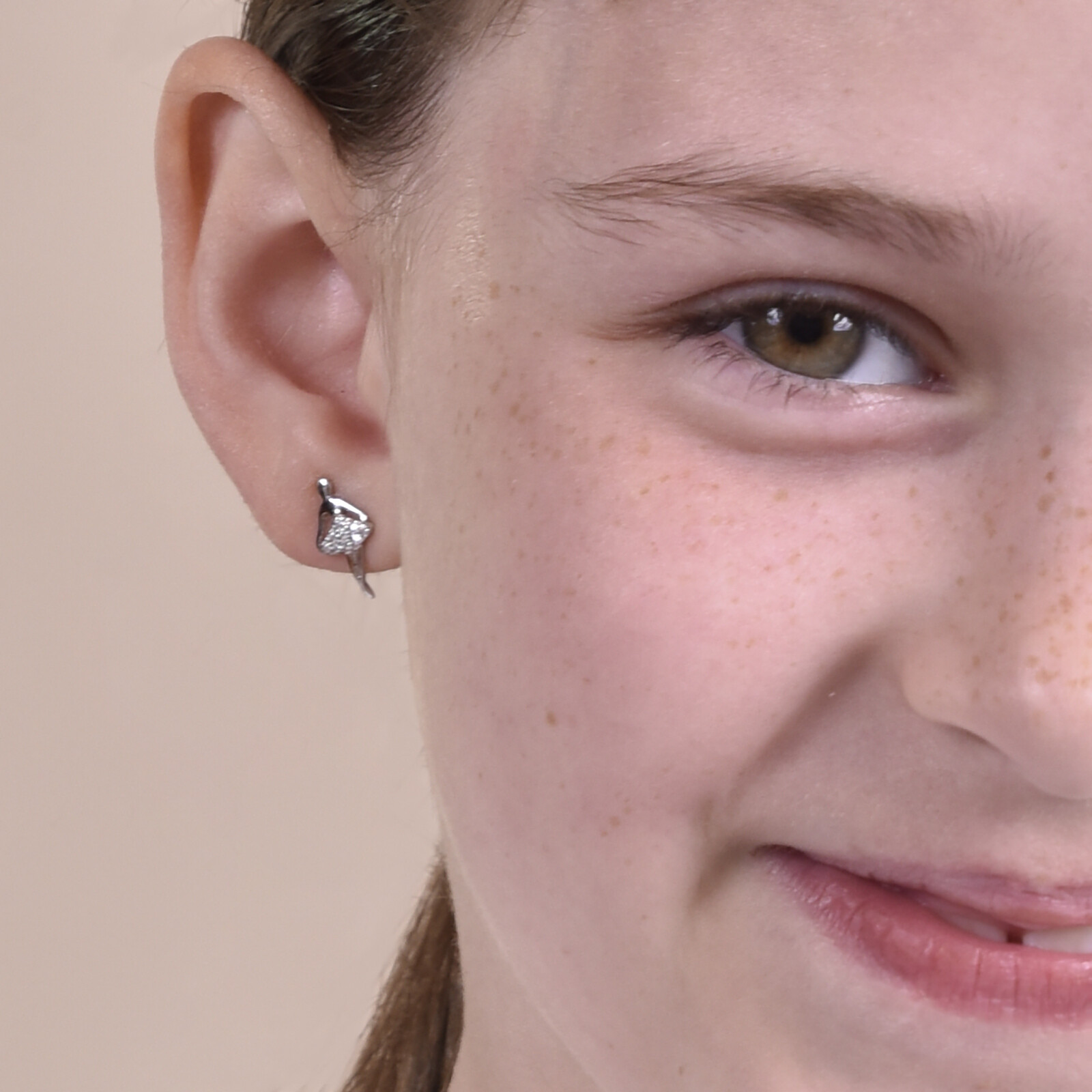 culturesse-austrian-cubic-zirconia-little-dancer-stud-earrings-sterling