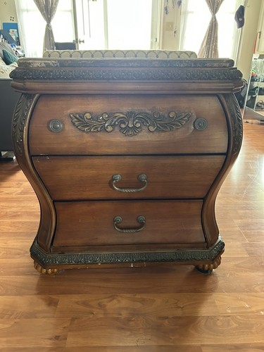 French Provincial Nightstands one piece, Vintage Luis XV style.