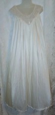Vintage Vandemere White Silky Nylon Floral Lace Nightgown Lingerie M EUC
