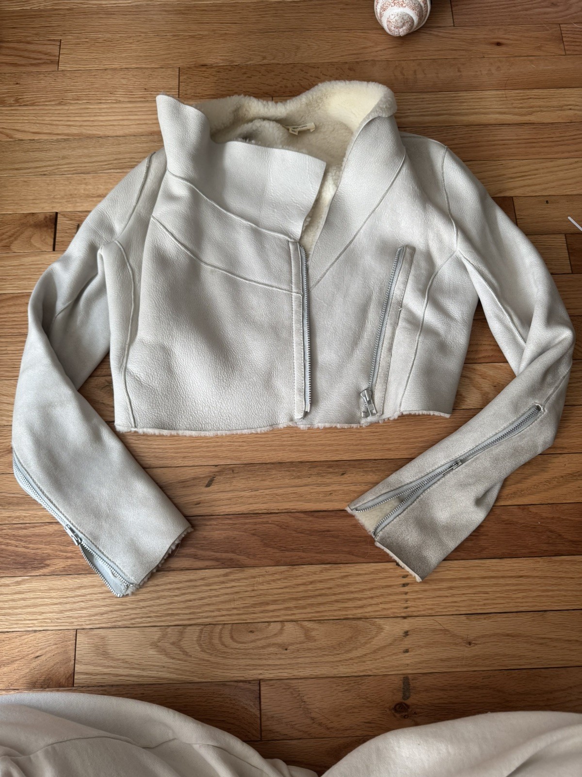 HELMUT LANG WEATHERED LEATHER SHEARLING MOTO JACKET COAT SIZE SMALL