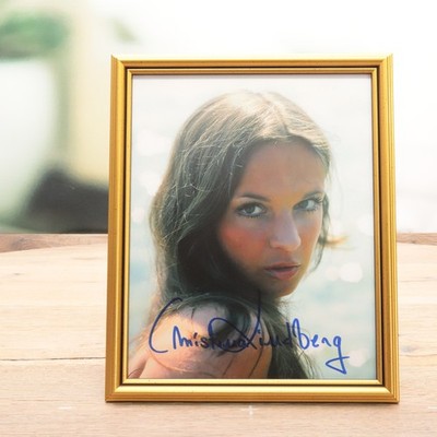 Autogramm 20x25 Christina Lindberg Fotokarte - OHNE RAHMEN - Original Autograph