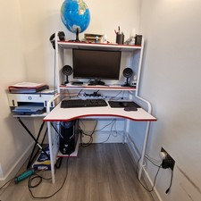 IKEA FREDDE Gaming Desk White & Red 140-185x74x146cm 2 Shelves MPN 104.510.68