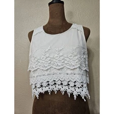 Women’s Ivory Lace Layered Crop Top Size PM