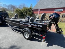 2023 Tracker Marine PRO170