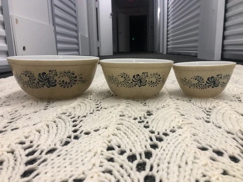 3 Vtg Pyrex Homestead Blue Speckled Nesting Mixing Bowls Set 1970’s