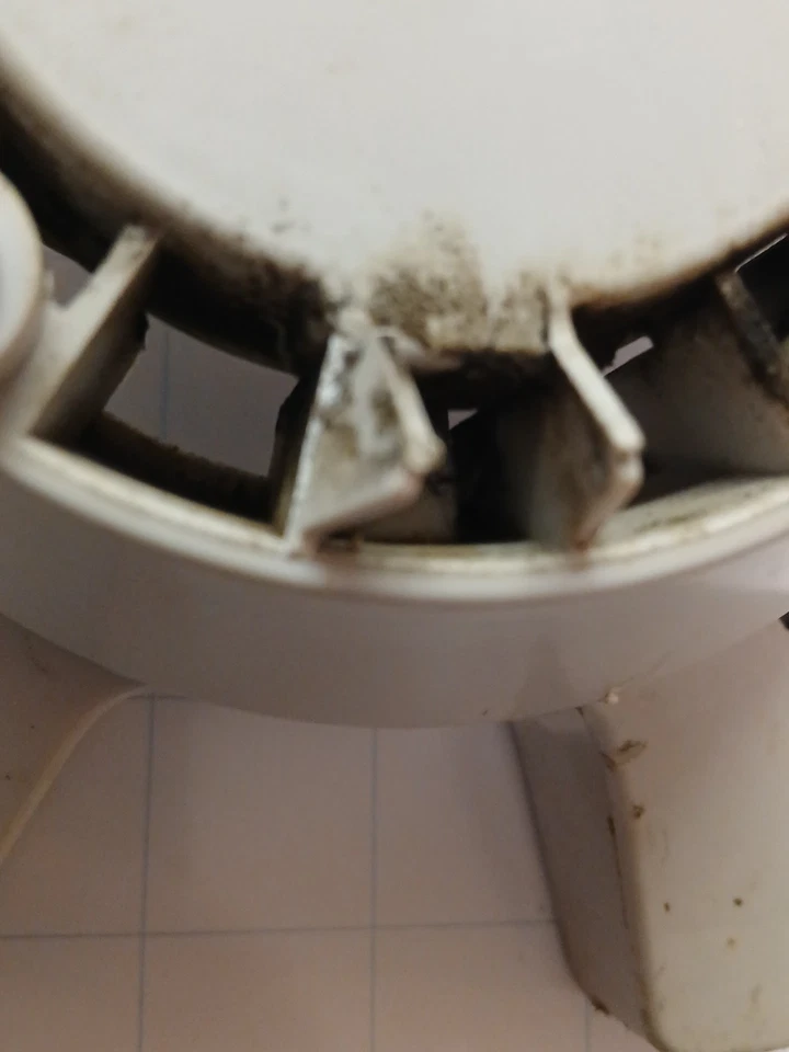 Recortadora de césped Ryobi 825r arranque rebobinado Foto 3 de 4