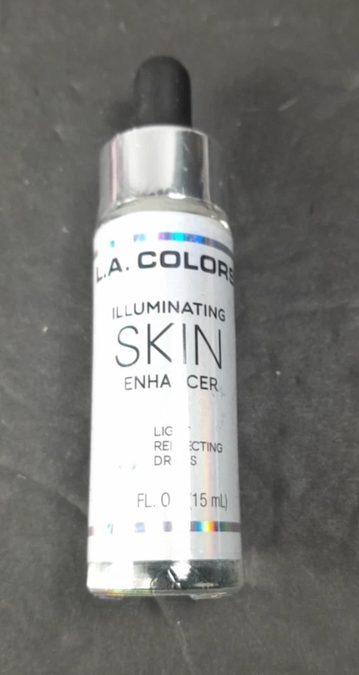 14 L.A. Colors Illuminating Skin Enhancer Light Reflecting Drops - Image 3 of 4