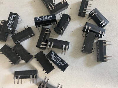 NOS LOT OF 20PCS Hamlin HE721C1200 12VDC Coil DIP SPDT Reed Relay Switch 12V G4