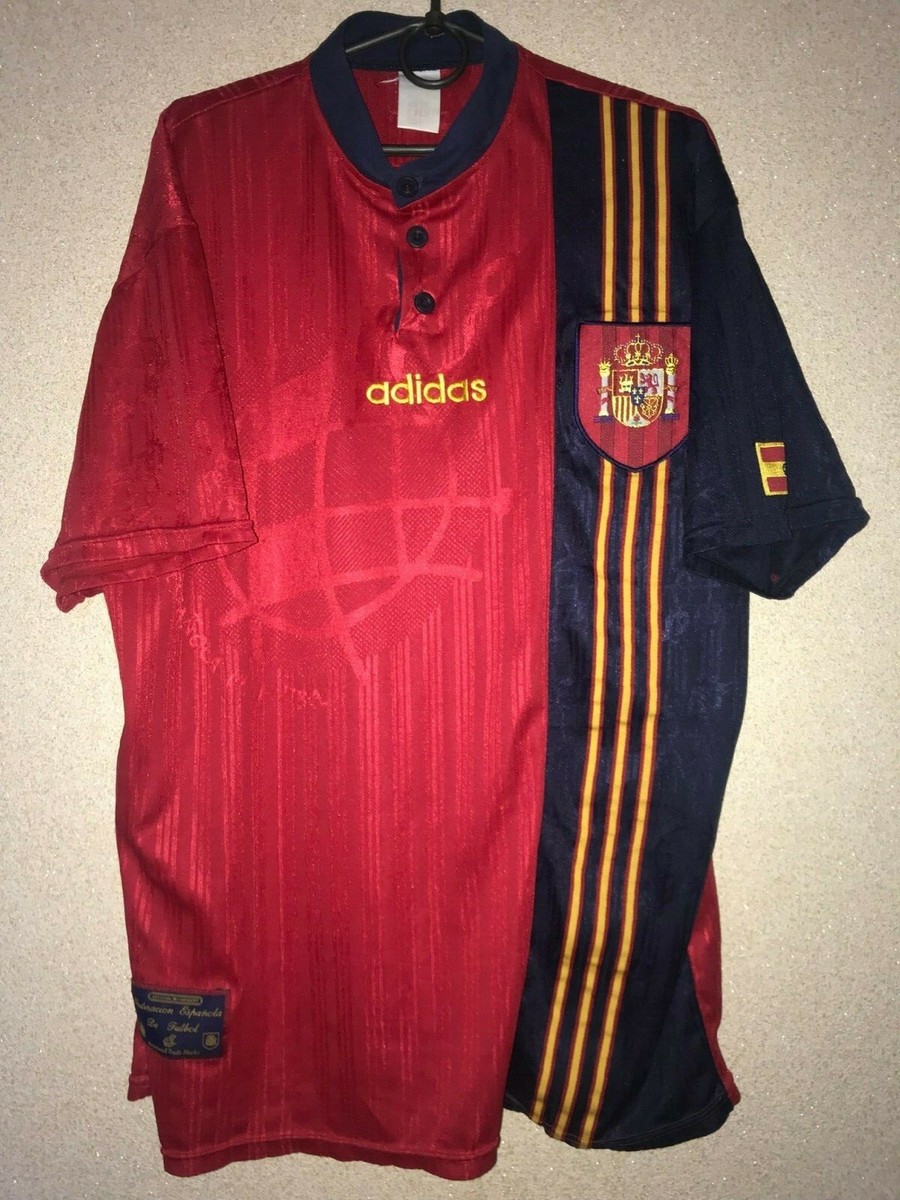 adidas／90S Spain Game Shirt Spain Home football shirt 1996 - 1998 RARE Vintage Jersey