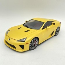 AUTOart 1/18  Lexus LFA pearl yellow 701461