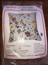 Vintage Bucilla Creative Needlecraft Decorator Pillow Kit Floral Pattern  8688