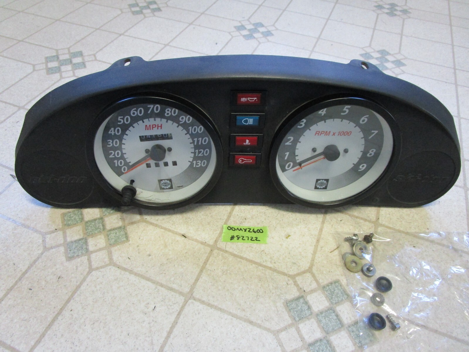 00 Ski Doo MXZ 600 Snowmobile Gauges & Support Panel Speedometer