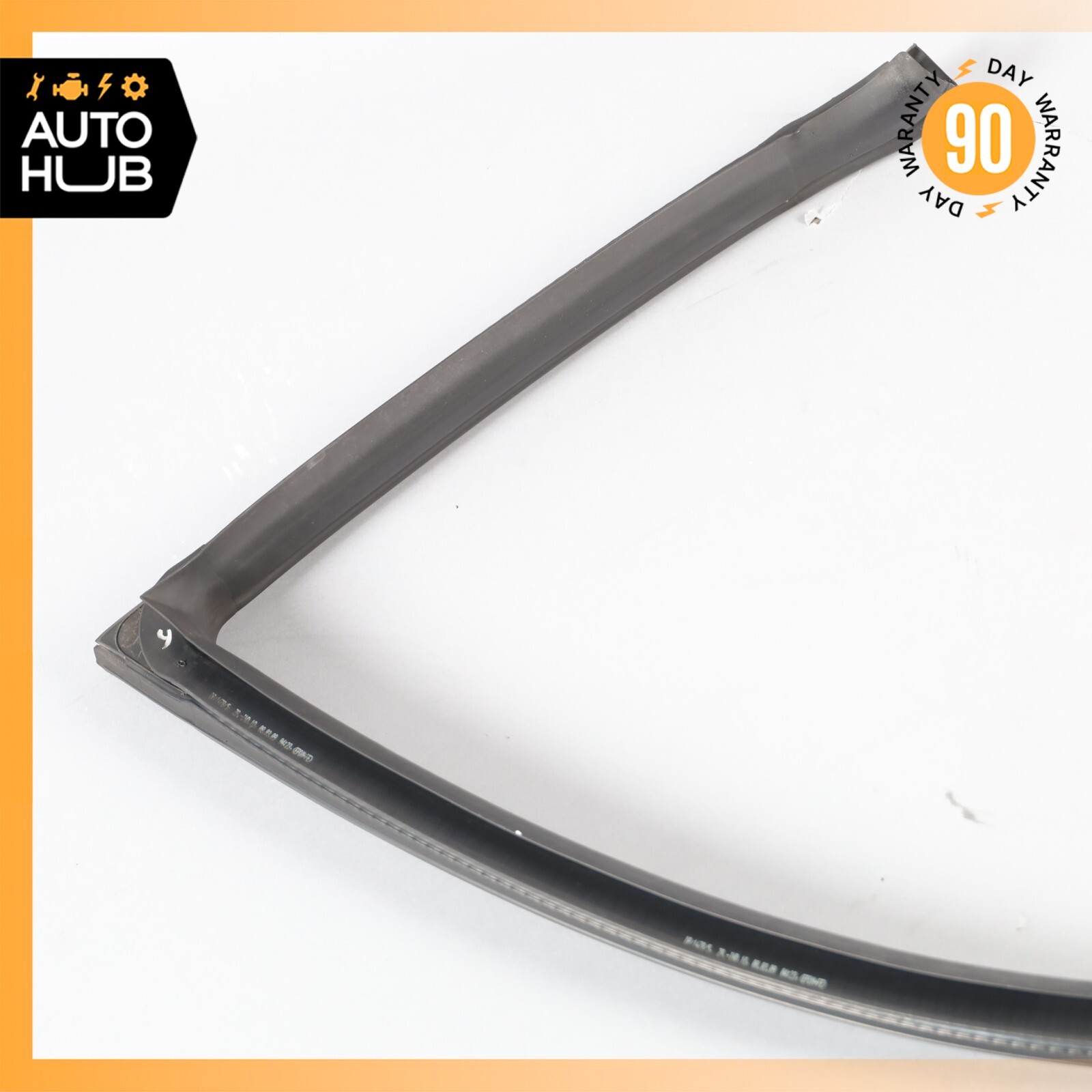 08-19 Maserati GranTurismo M145 Coupe Right Side Door Upper Seal Rubber OEM