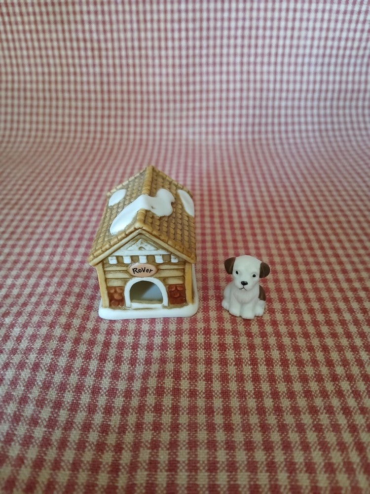 LEFTON COLONIAL CHRISTMAS VILLAGE - ROVER AND HOUSE
