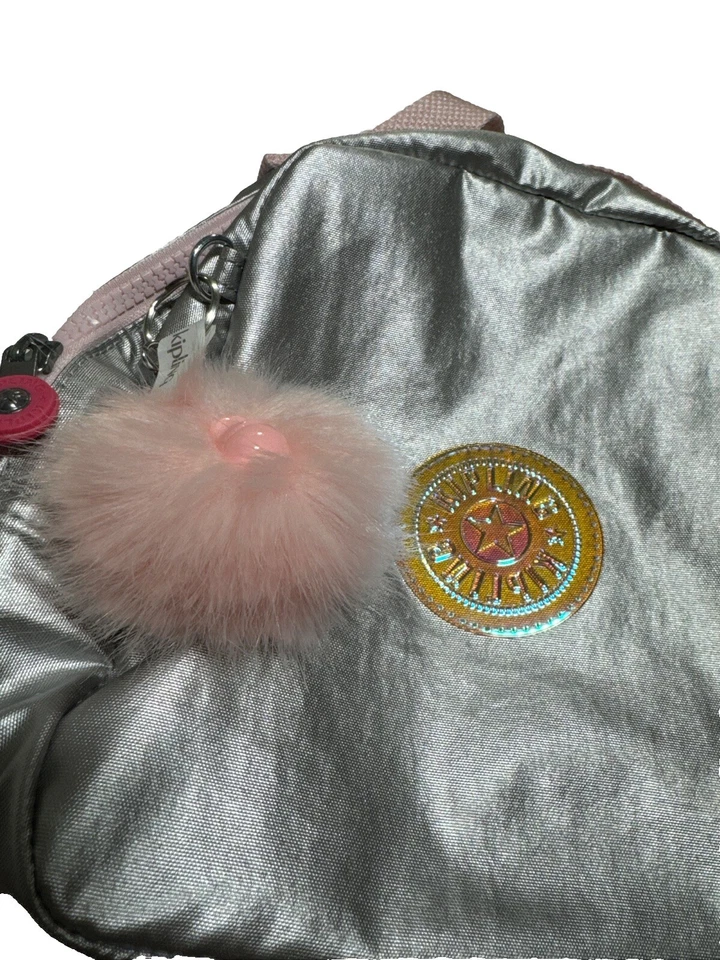 Kipling Ice Silver Met LYLA Lunch Bag NWT - Image 2 of 4