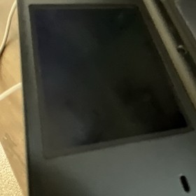 Nintendo DSi Matte Black Video Game Console and 5 Extra DS Games Lot w/ Charger