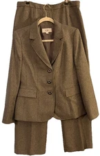 La suit Women’s 12p Gray 2 Piece Lined Pants And Jacket Classic Career Versatile