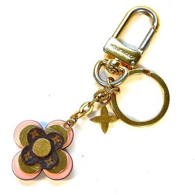Louis Vuitton Porte Cle LV Monogram Flower Key Ring Keychain