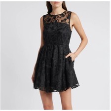 Chelsea28 Black Floral Lace Sleeveless Fit and Flare Cocktail Dress Medium