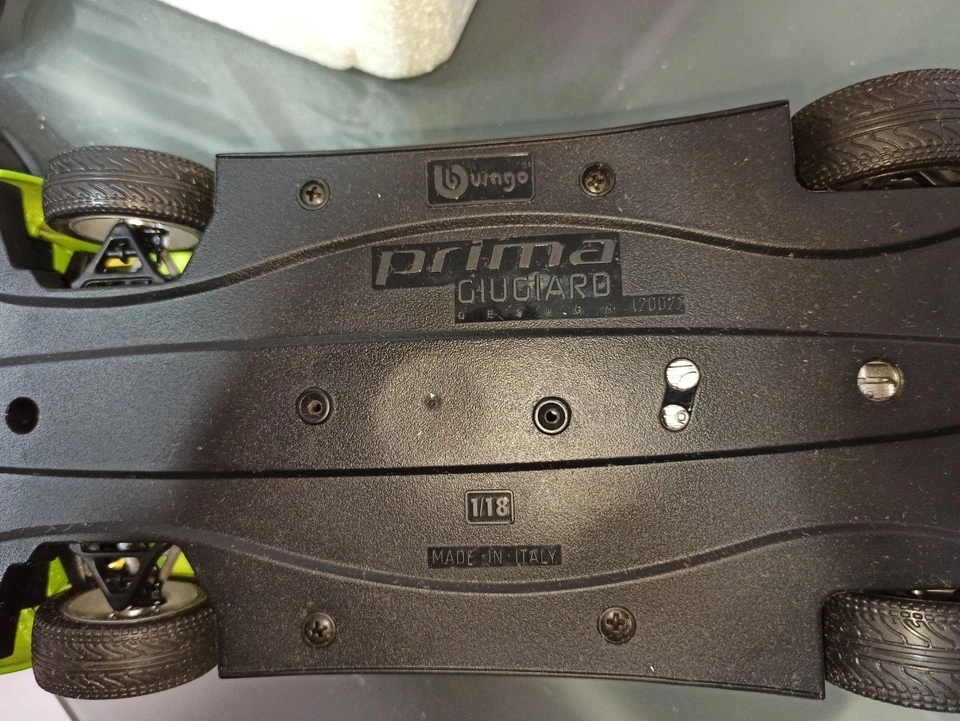 Modellino Bburago Prima by Giugiaro scala 1:18  - Immagine 2 di 4