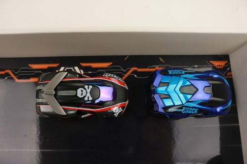 Anki Overdrive Starter Kit - App Driven Battle Racing Set with Track - Picture 4 of 9
