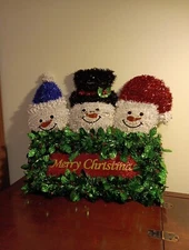 2D Merry Christmas Snowmen Tinsel Banner Wall Decor Measures 22" x 19"