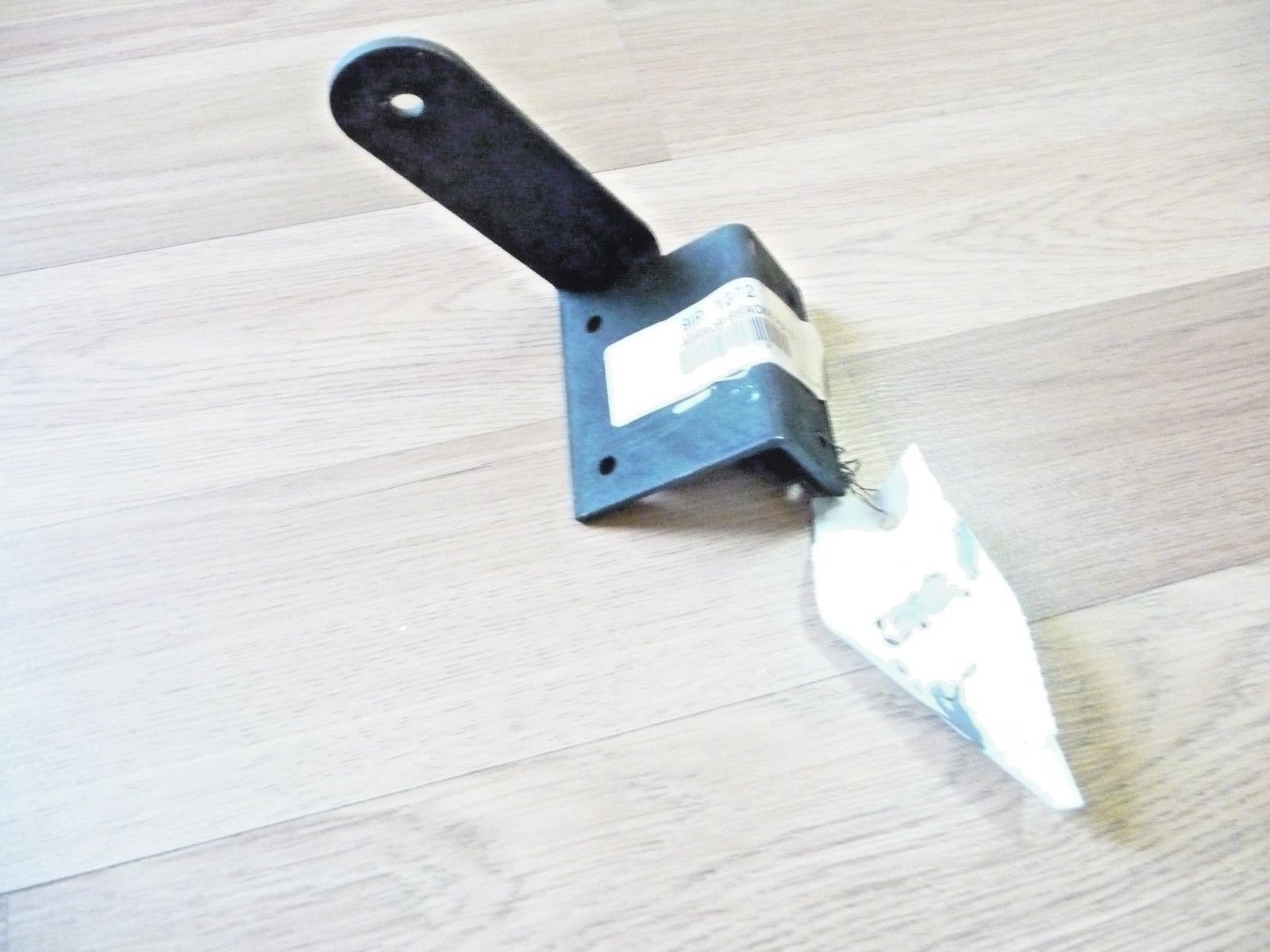 INTERNATIONAL 2229246C1 SUPPORT MIRROR BRACKET | eBay