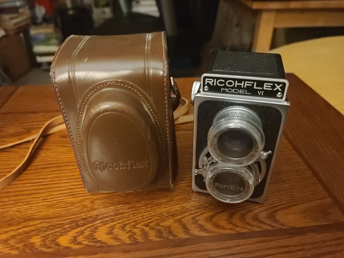 Exc++++ w/ Hood] Ricohflex Model VI TLR Film Camera w/80m F3