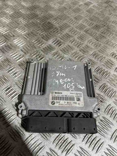 BMW 1 E87 Motorsteuergerät ECU 7811701 2.00 Diesel 2008 32460742
