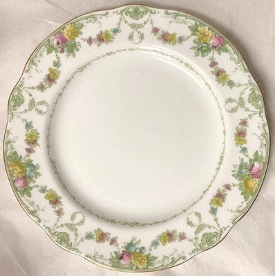 WEDGWOOD VINTAGE OVINGTON BROTHERS CO FLORAL GARLAND LUNCH DINNER PLATE 9''