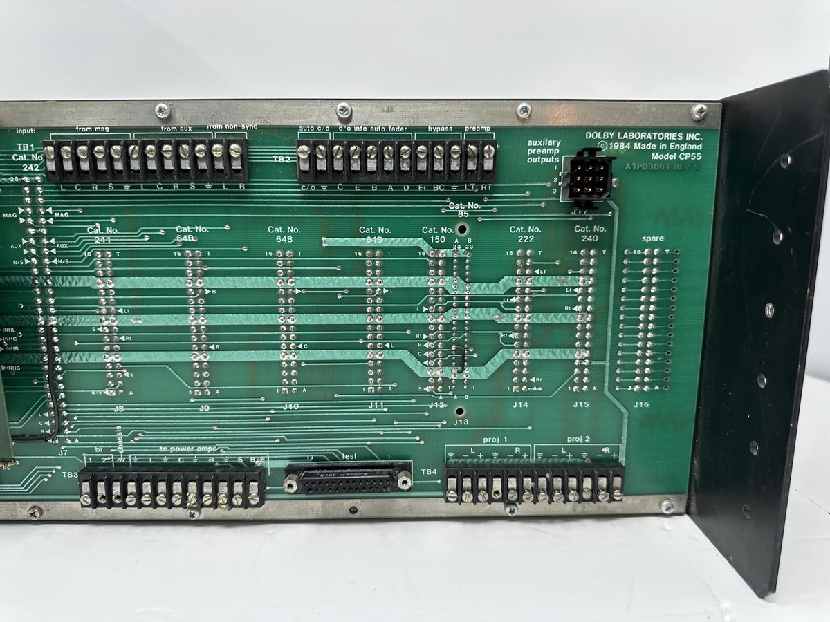 Dolby CP55 Cinema Sound Processor Rack-Mount Dolby Stereo Dolby CP55 Cinema Sound Processor Rack-Mount Dolby Stereo