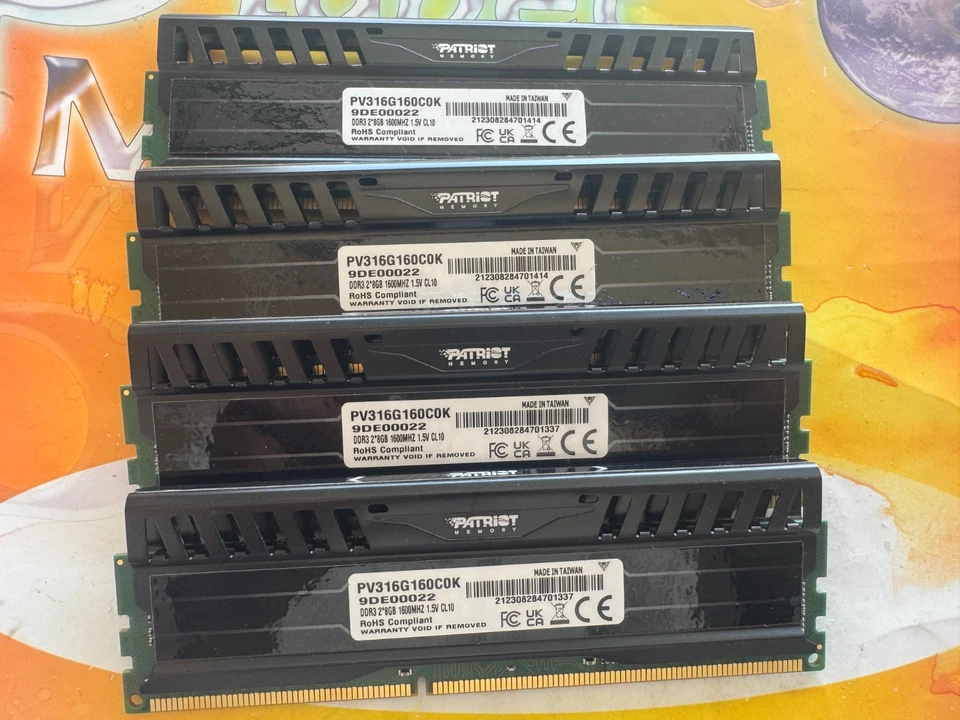 Patriot 32GB (4X8GB) DDR3 PC3-12800 1600 MHz Desktop Gaming Memory PV316G160C0K - Image 2 of 3
