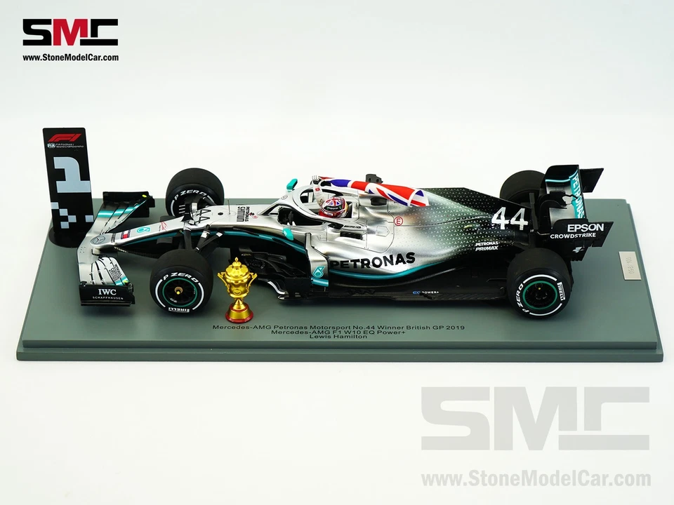 Mercedes F1 W10 #44 Lewis Hamilton British GP 2019 6x World Champion 1:18 Spark - Image 3 of 4