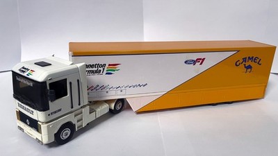 1/43 scale Camel Benetton Ford Formula One Team transporter 92 season