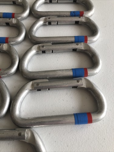 Vintage REI Carabiners Lot of 9 Climbing - Picture 9 of 10