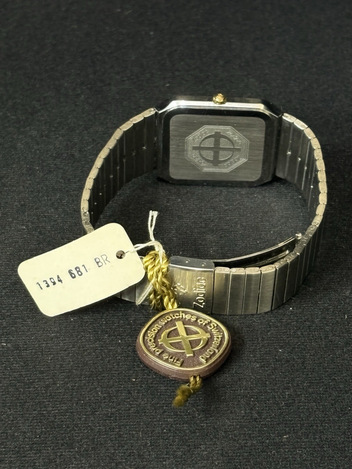 NEW Zodiac 1394 681 Square Two Tone Steel Quartz Date 32mm Gold Dial Watch