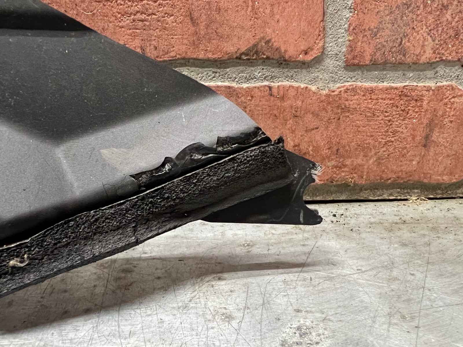 2015 McLaren 650S Rear Left Driver Side Splash Shield Panel 11A6901CP