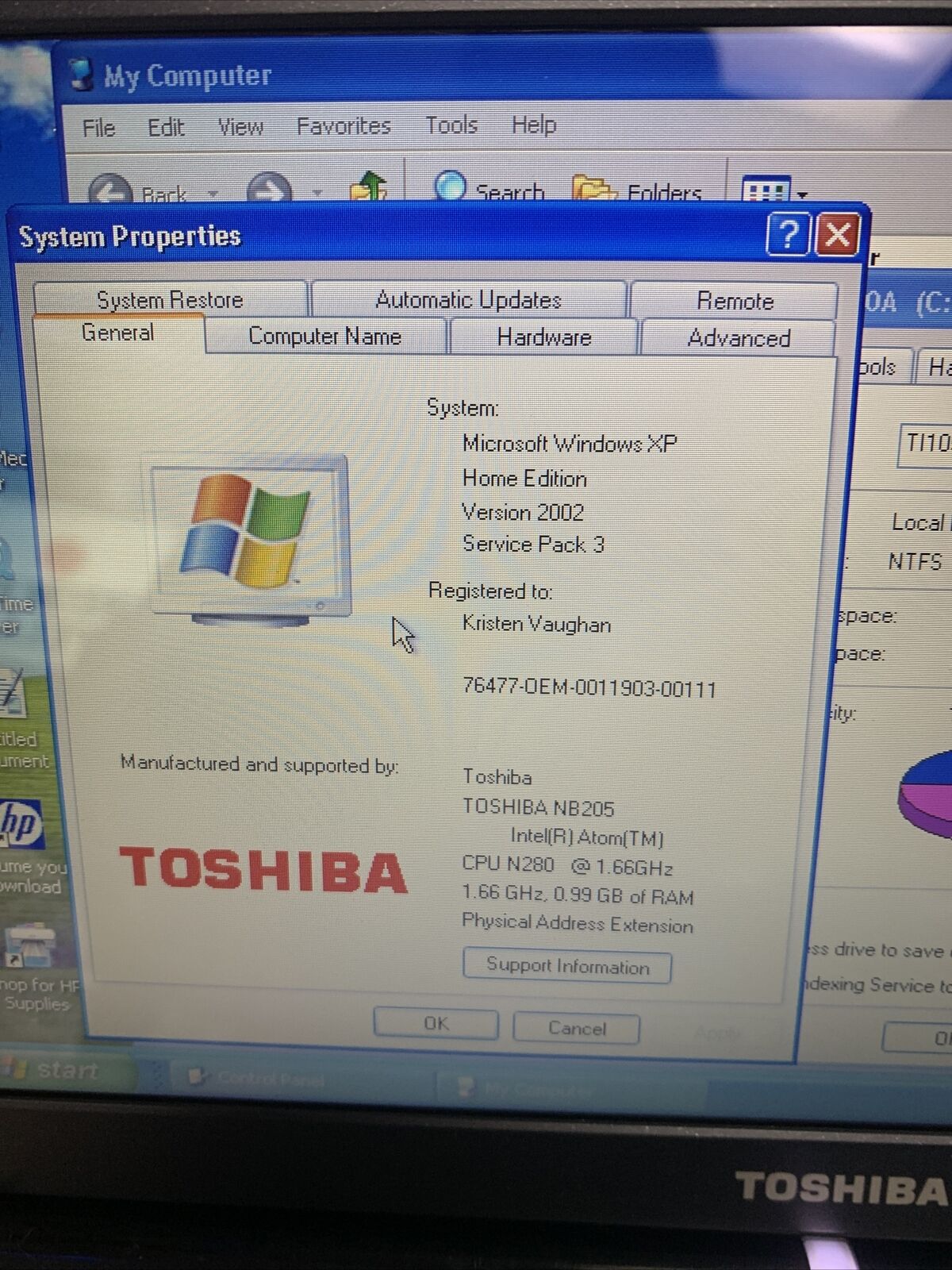 Netbook Toshiba NB205 Mini Laptop [150 HHD Intel Atom 1.66GHz, 1GB RAM,  10.1