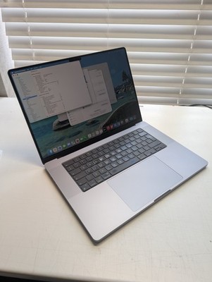 Apple MacBook Pro 16'' A2780 M2 Pro 12-Core 16GB 512GB SSD 95% Akku 296 Zyklen