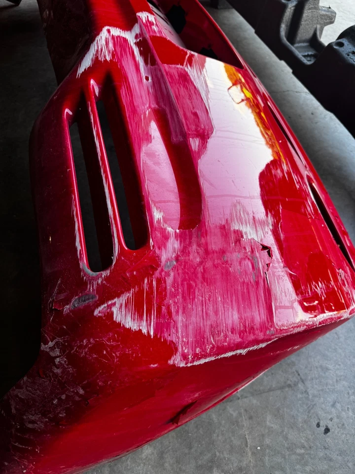 Cubierta de parachoques trasero fascia 97-04 Chevrolet Corvette C5 OEM con amortiguador *Leer* Foto 4 de 4