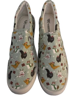 Women s Canvas Slip-On Shoes With Christmas Cats Size 8 By The Humane Society