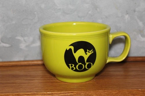HTF ! FIESTA halloween BOO JUMBO SIZE CUP  lemongrass WARE BLACK CAT NICE!