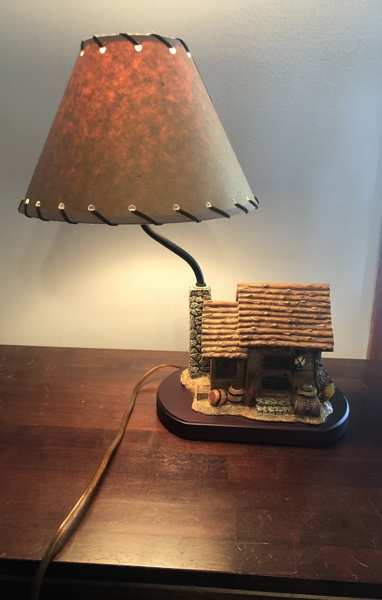 Wood Log Cabin Table Lamp Nightlight