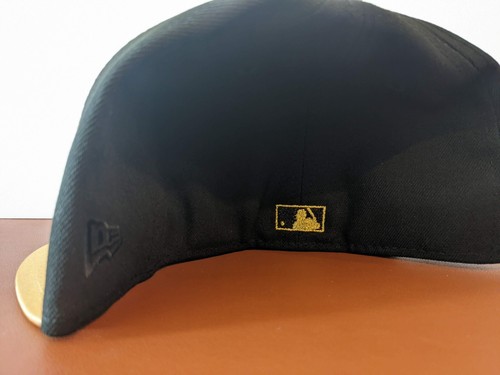 Sneakertown 59Fifty Seattle Mariners 20th Anniversary Black Gold UV 7 1/4 - Bild 4 von 7