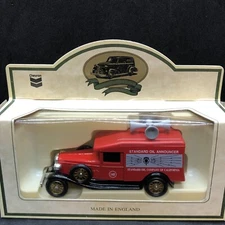 Lledo Chevron Standard Oil Announcer Car Die Cast Made In England New Old Stock
