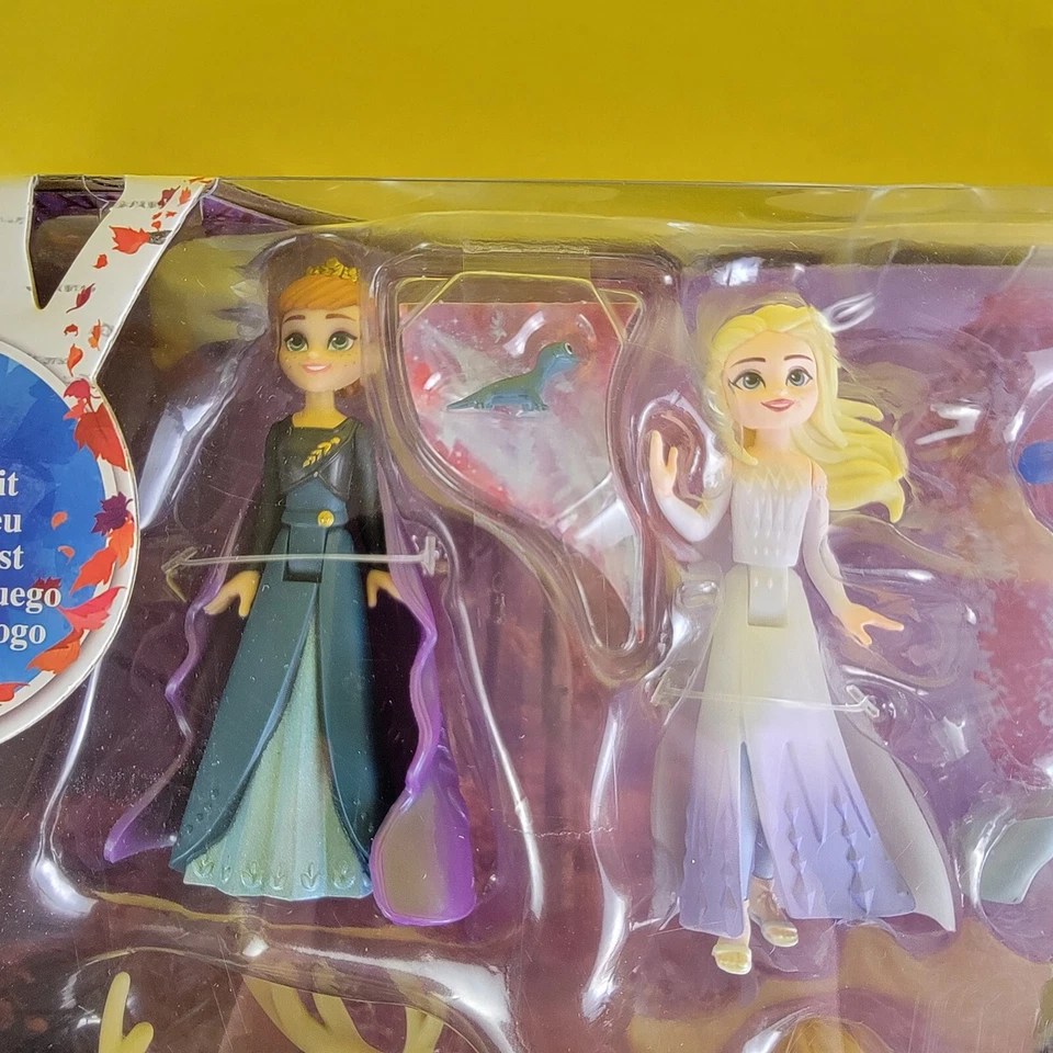 Frozen II Figures Ultimate Adventure Collection BRUNI Exclusive 10 Characters - Image 3 of 4