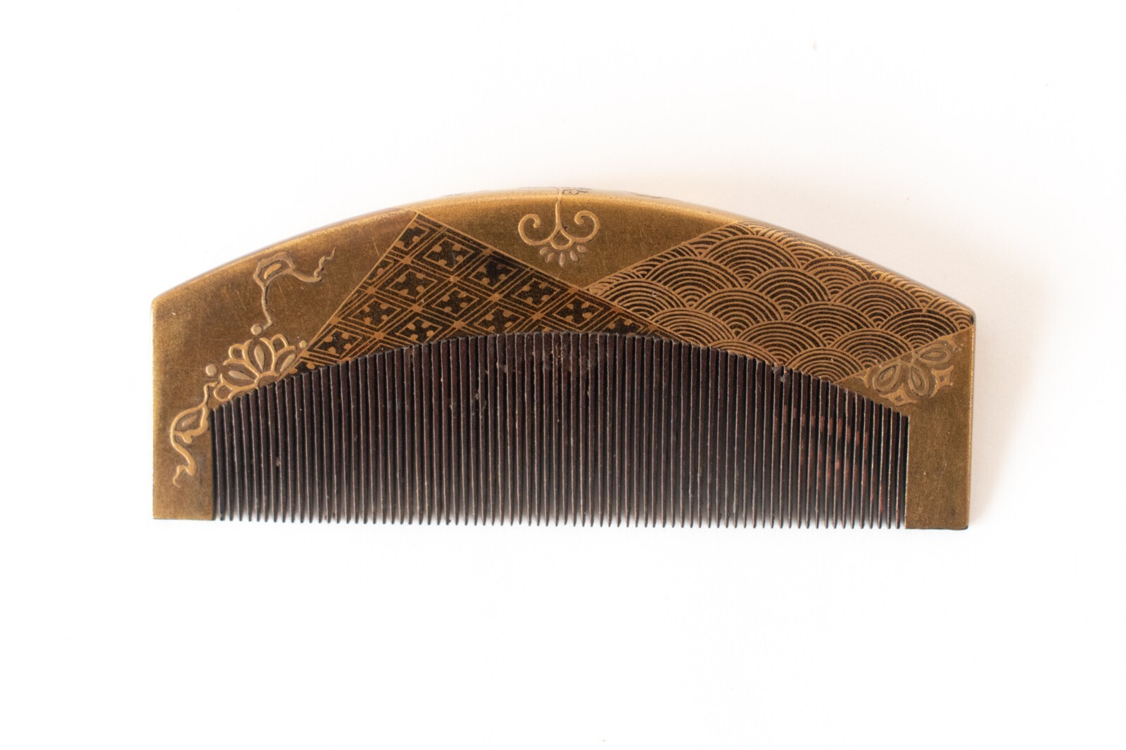 Gold Lacquer Japanese Comb with Traditional Pattern for Hair Accessories K00352-image