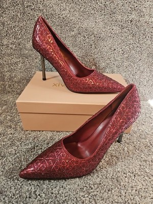 Xivihudgis Ladies Red Wine Sparkle Pointed Toe Heels. NIB. 8.5