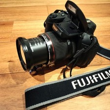 Used FUJIFILM Finepix HS 20 EXR compact digital camera