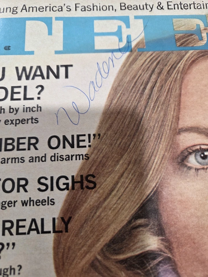 APRIL '69 TEEN MAGAZINE 0 Magazine. Cover Girl Is Joanne Vitelli. Very Rare - Image 4 of 4